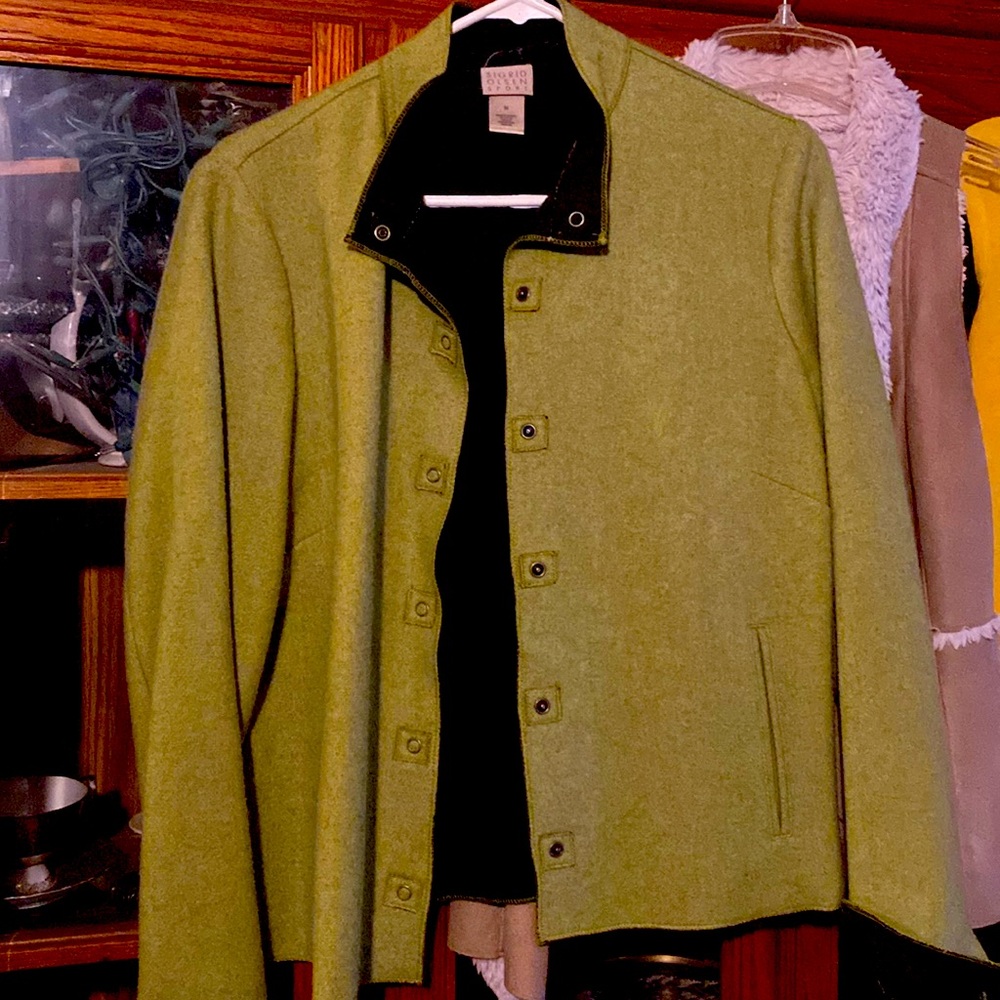Green blazer